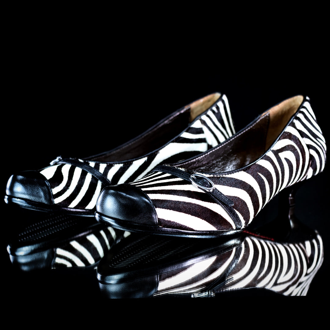 Dua Pony Zebra