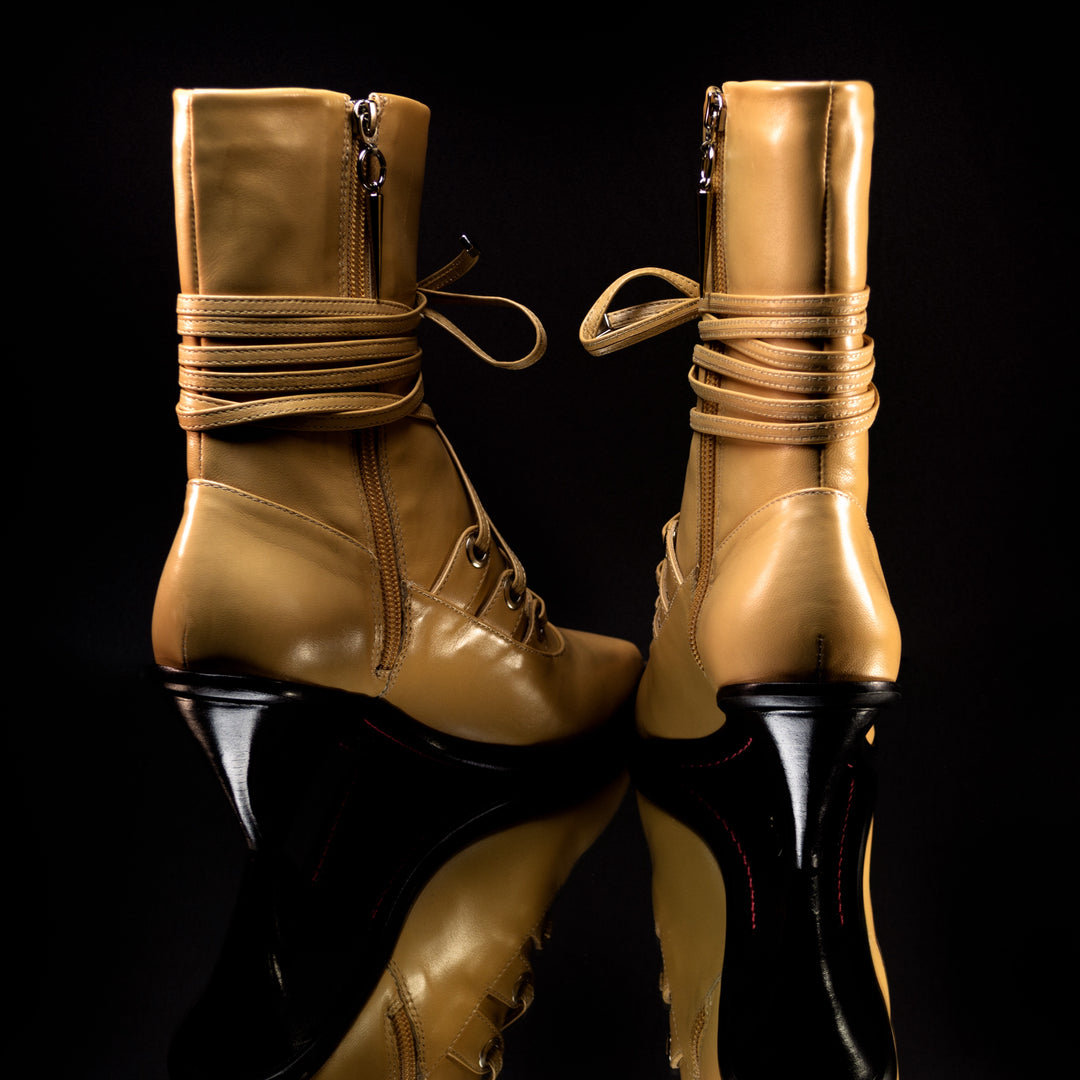 Allie Pelica Camel